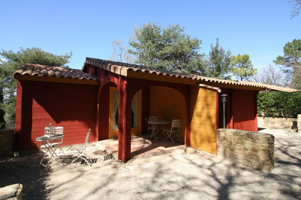 Pousterle De Sabran - Piscine & Hammam Apartment Exterior photo